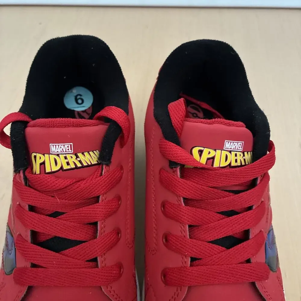 Heelys Youth Kids Size 6 Spider-Man Marvel Wheels Red Skate Sneakers Shoe